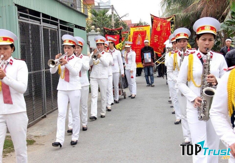 DỊCH VỤ TANG LỄ XUÂN THẮNG ra đời nhằm giúp đỡ và hỗ trợ gia chủ thực hiện đám tang một cách trọn vẹn nhất. ﻿