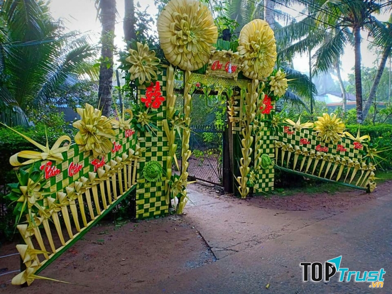 Dịch vụ trang trí cổng cưới Alo Tui
