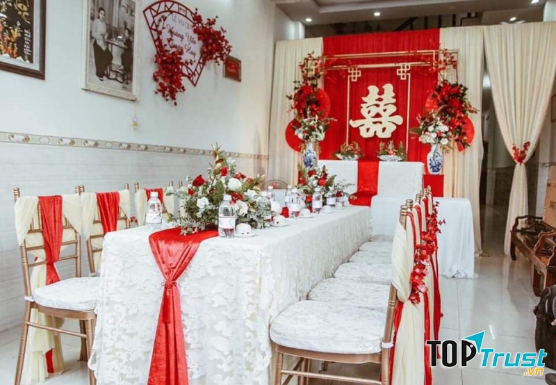 Dịch vụ trang trí tiệc cưới Bảy Mẫn