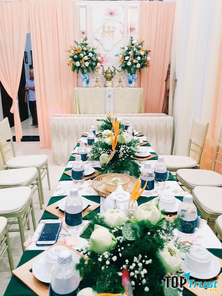 Dịch vụ trang trí tiệc cưới của Hiếu Nguyễn Wedding & Event