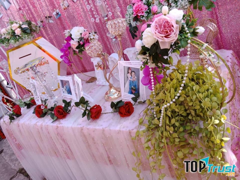 Dịch vụ trang trí tiệc cưới Hồ Duy Dung Decor