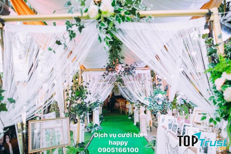 Dịch vụ trang trí tiệc cưới hỏi Happy