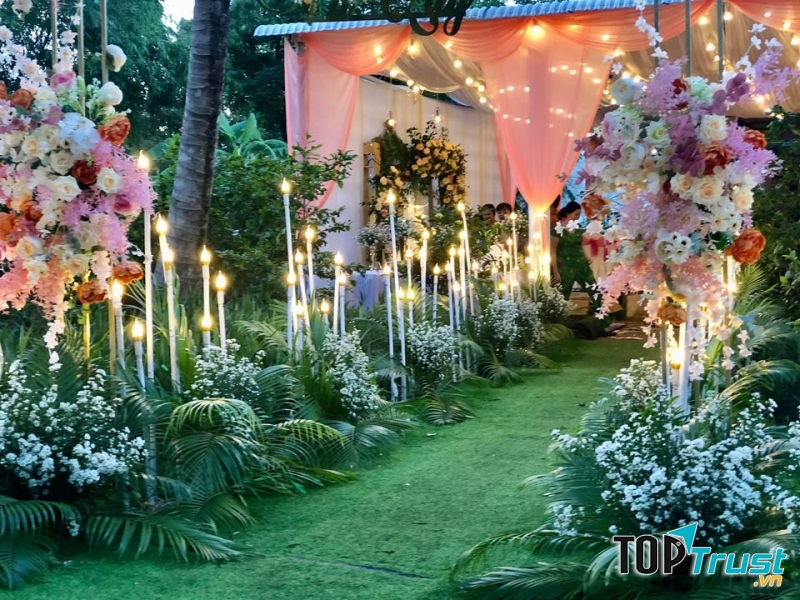 Dịch vụ trang trí tiệc cưới Huy Ngân Wedding Planner
