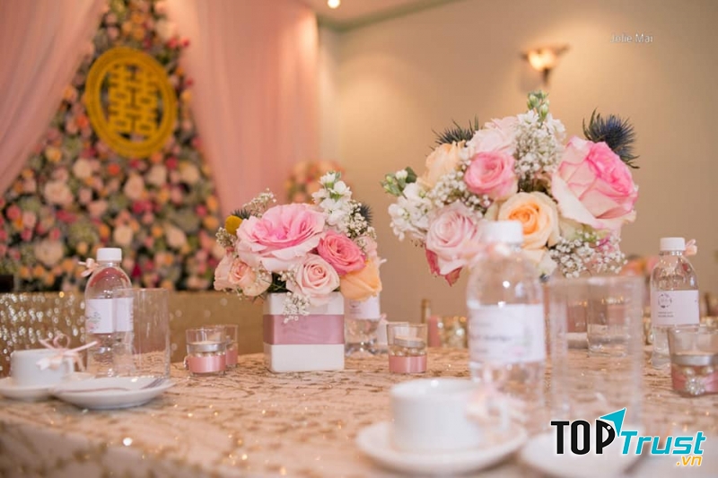 Dịch vụ trang trí tiệc cưới Jolie Mai -Wedding Planner