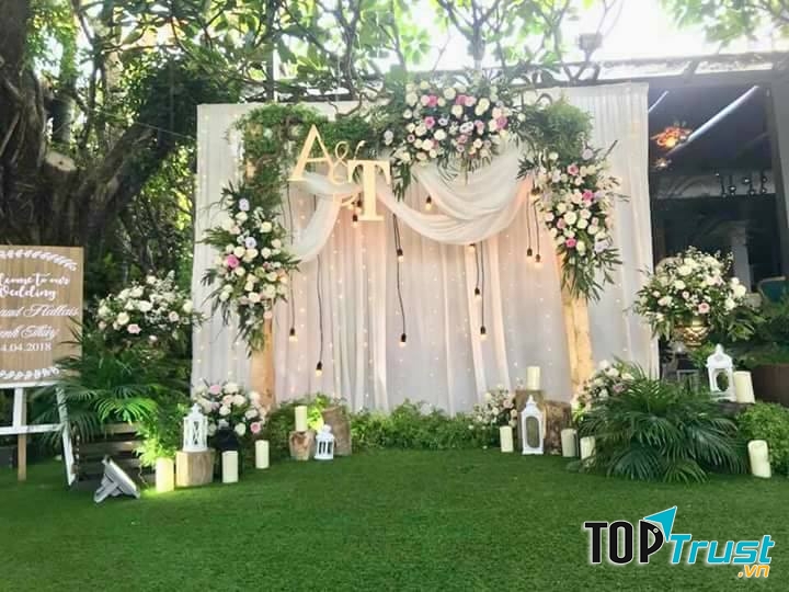 Dịch vụ trang trí tiệc cưới Jun Decor