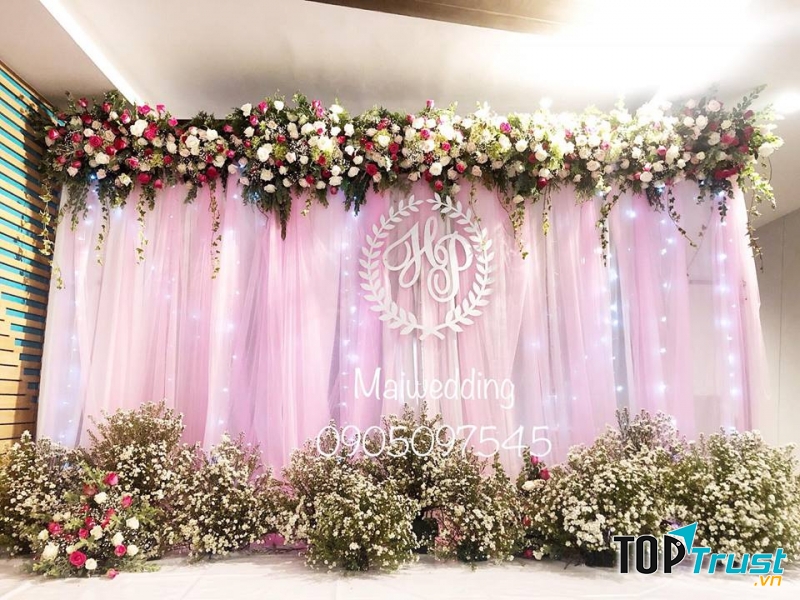 Dịch vụ trang trí tiệc cưới Mai Wedding