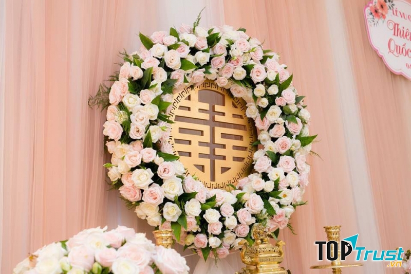 Dịch vụ trang trí tiệc cưới Minh Hùng