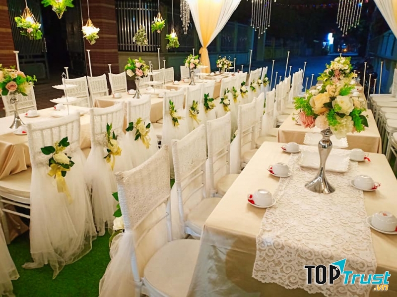 Dịch vụ trang trí tiệc cưới Minh Quang