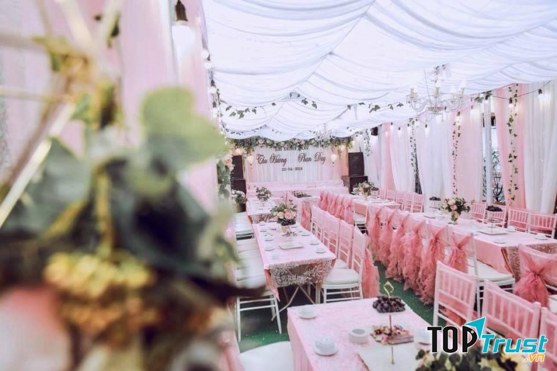 Dịch vụ trang trí tiệc cưới Nắng Wedding