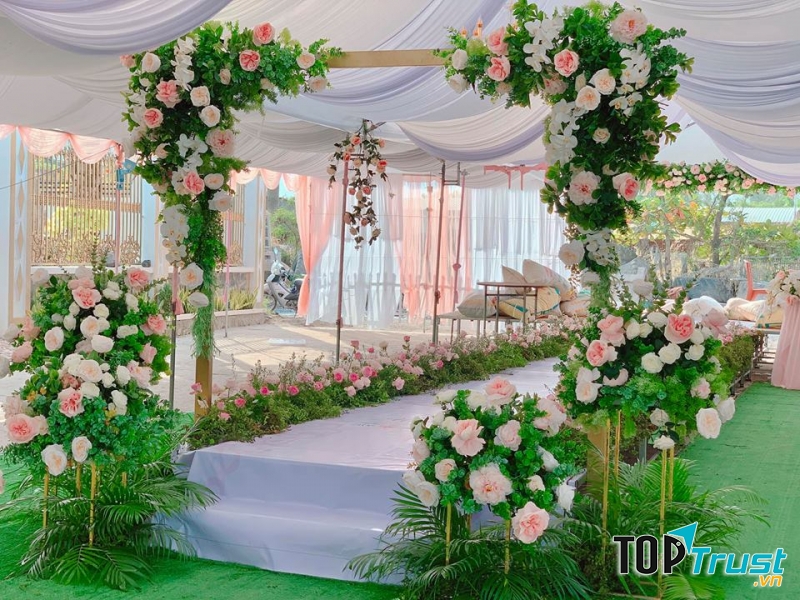 Dịch vụ trang trí tiệc cưới The Reply Event (Vũ Kim Anh Decor)