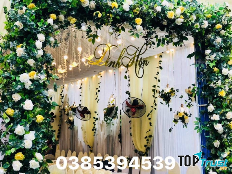 Dịch vụ trang trí tiệc cưới Thông Trang (Thông Trang Rạp Cưới)