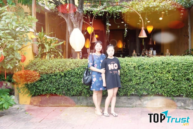 Tác giả thăm Phố cổ Hội An.