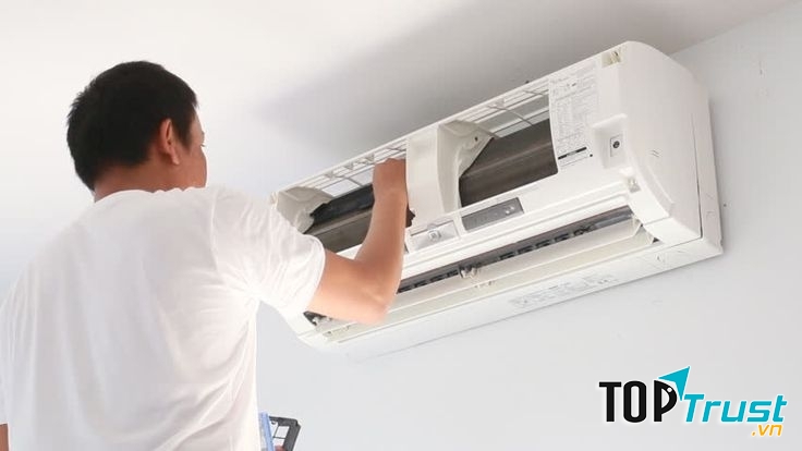 Điện lạnh đệ nhất Phạm Gia