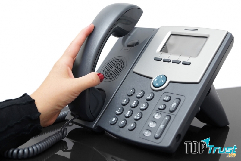 Điện thoại bàn ngày nay không còn được sử dụng nhiều tại nhà mà thường ở văn phòng, công ty