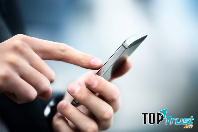 Điện thoại di động chứa nhiều vi khuẩn hơn ta tưởng