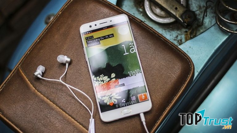 OPPO F3