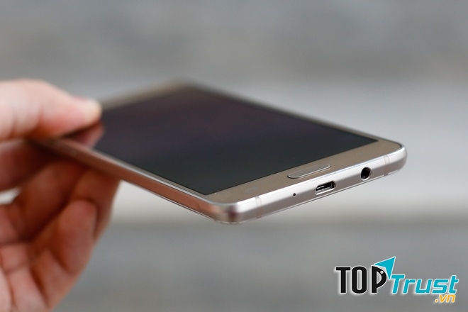 Samsung Galaxy J5 (2016) - Điện thoại Samsung được yêu thích nhất hiện nay