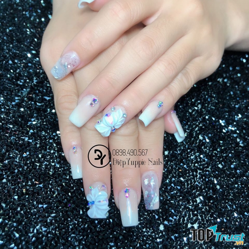 Điệp Yuppie Nails