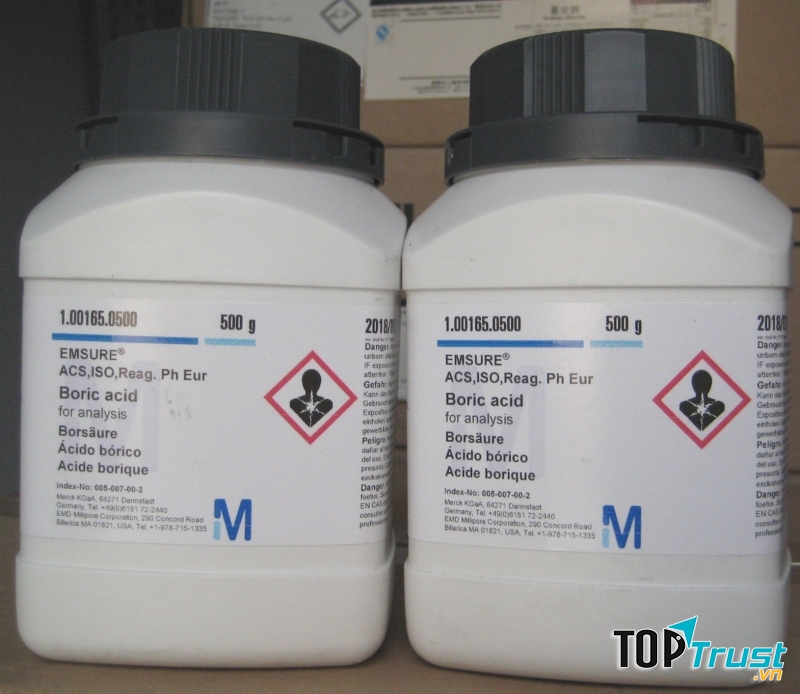 Bột boric acid làm chết gián