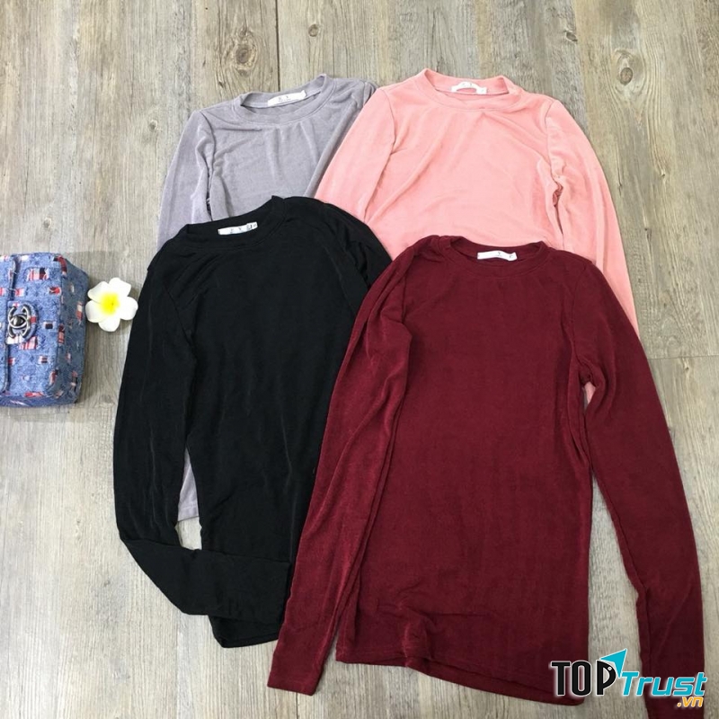 Áo thun nhiều màu sắc