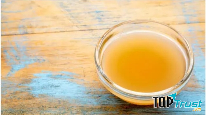 Giấm táo điều trị mụn trứng cá