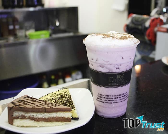 Điểm tâm và trà sữa tại Ding Tea