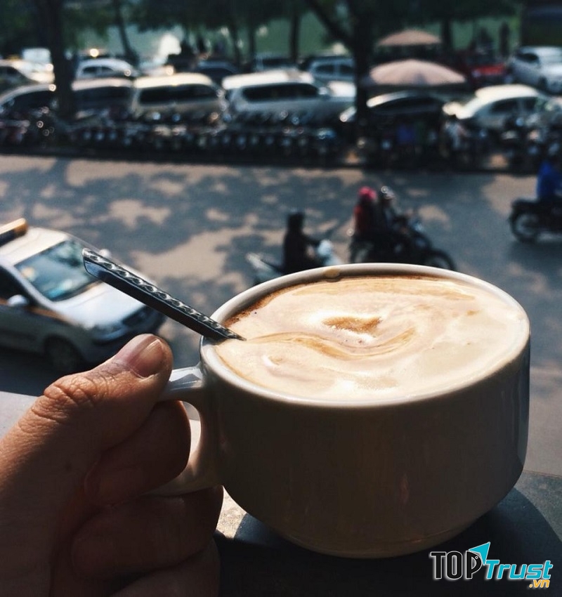 Đinh Cafe - Đinh Tiên Hoàng