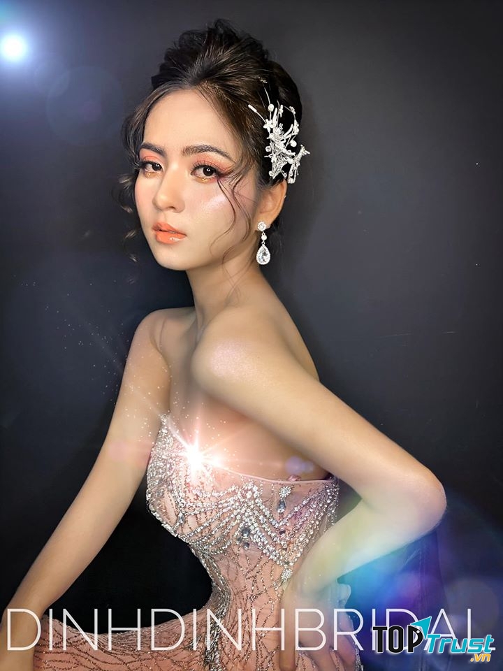 Dinh Dinh Bridal
