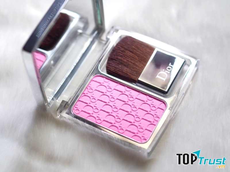Dior Rosy Glow Healthy Glow Awakening Blush Review