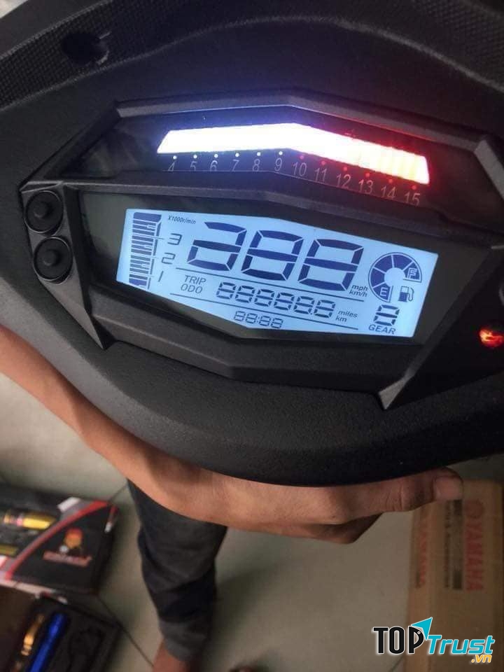 Đồ chơi xe Racing Nguyễn