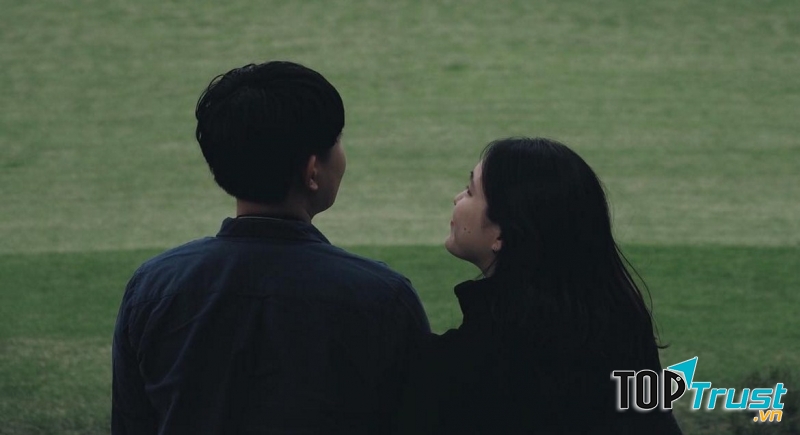 Nếu yêu bạn cô ấy sẽ luôn chú ý tới bạn