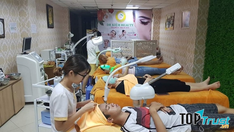 Doctor Spa bác sĩ Kiệm