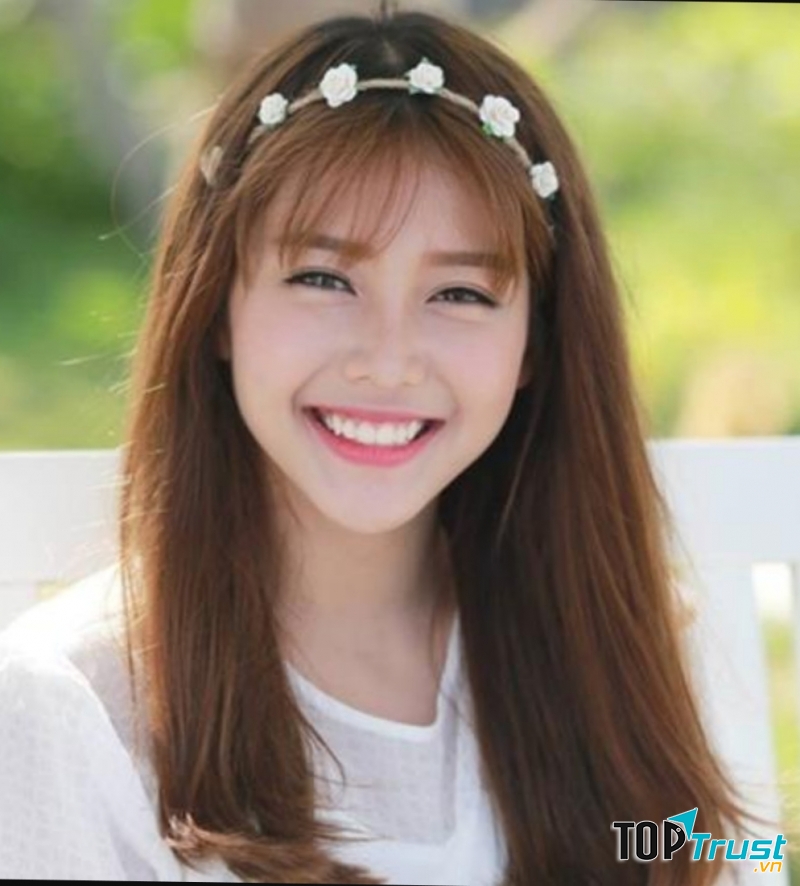 Đôi mắt biết cười