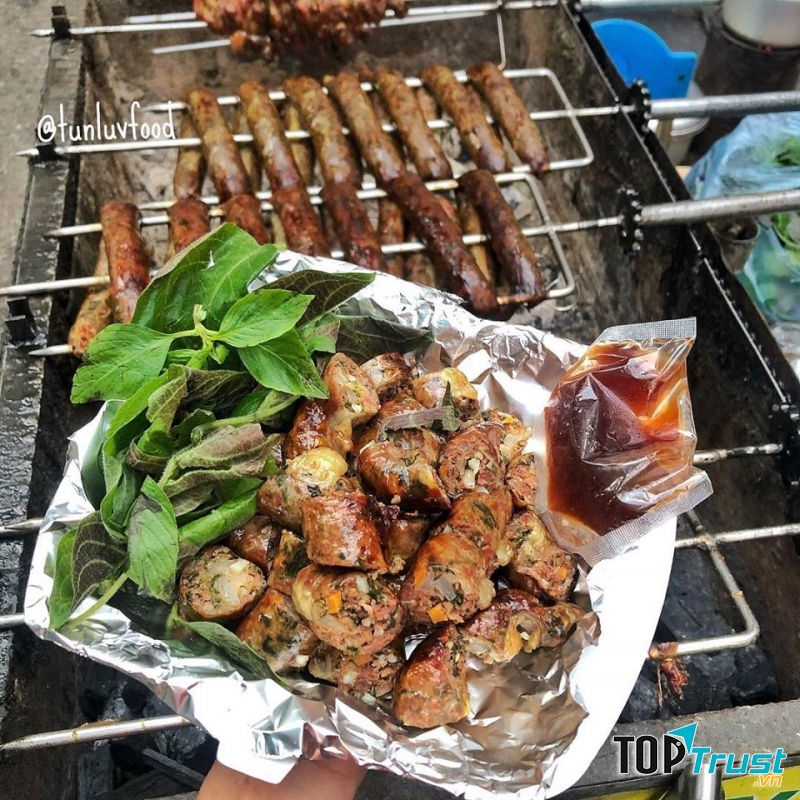 Dồi sụn nướng Ngô Sỹ Liên