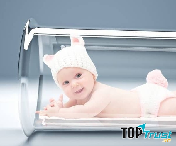 Thụ tinh ống nghiệm, giải pháp cho những cặp vợ chồng hiếm muộn (Ảnh minh hoạ)