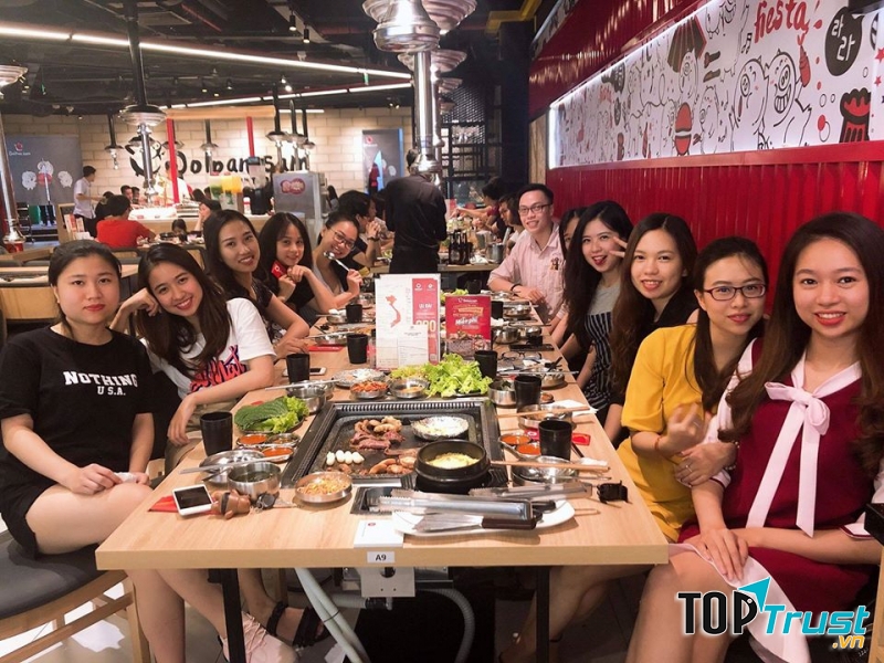 Dolpan Sam – Phan Xích Long