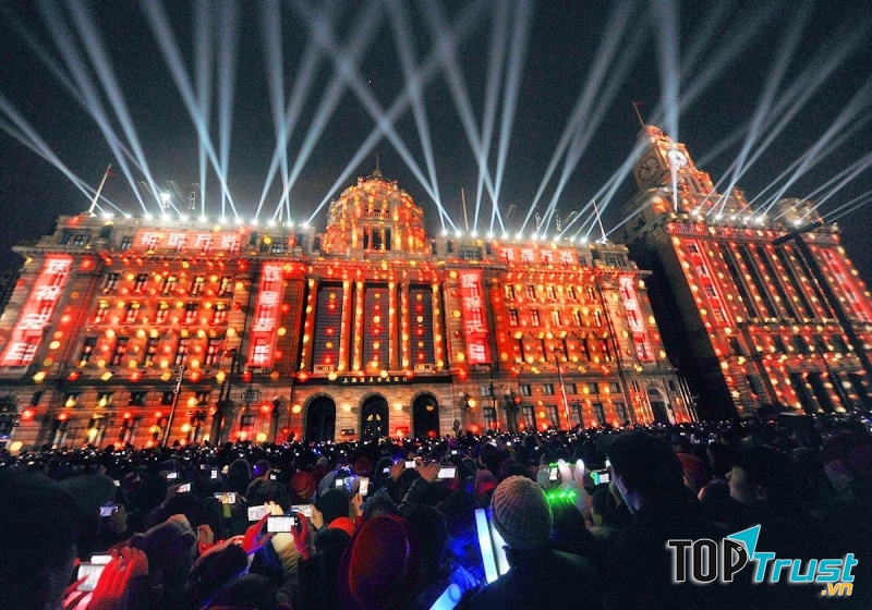 Người dân Nga đón giao thừa