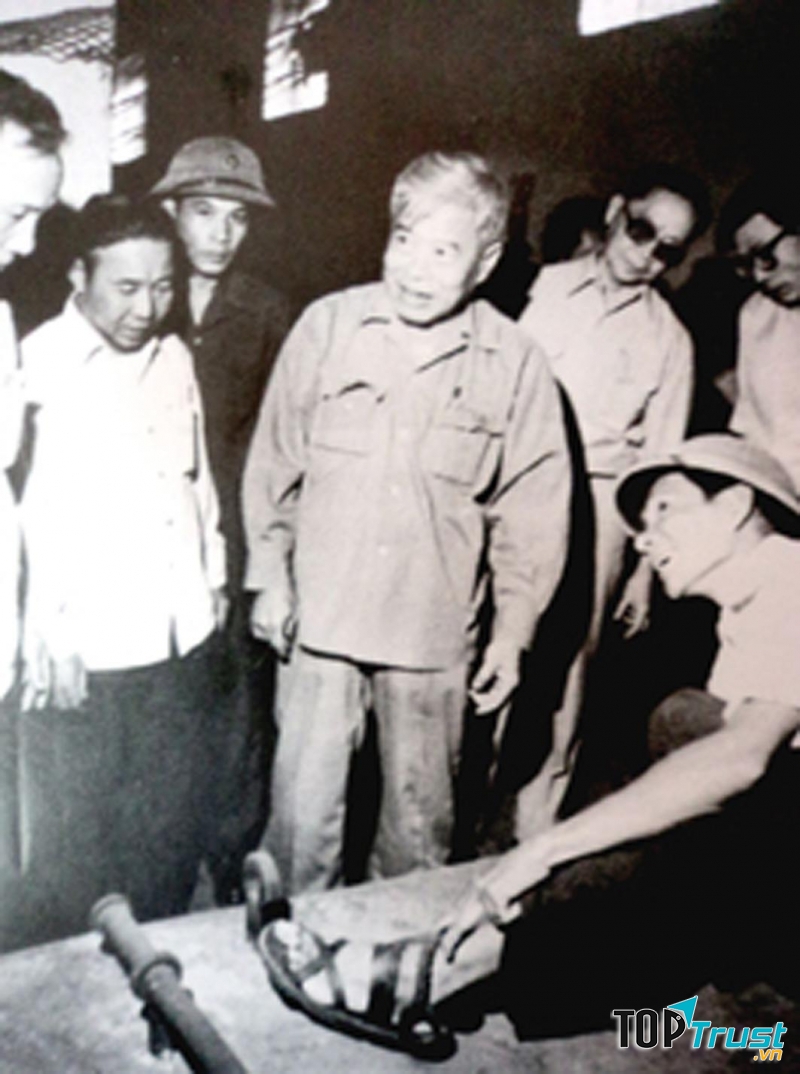 Đồng chí Phạm Hùng