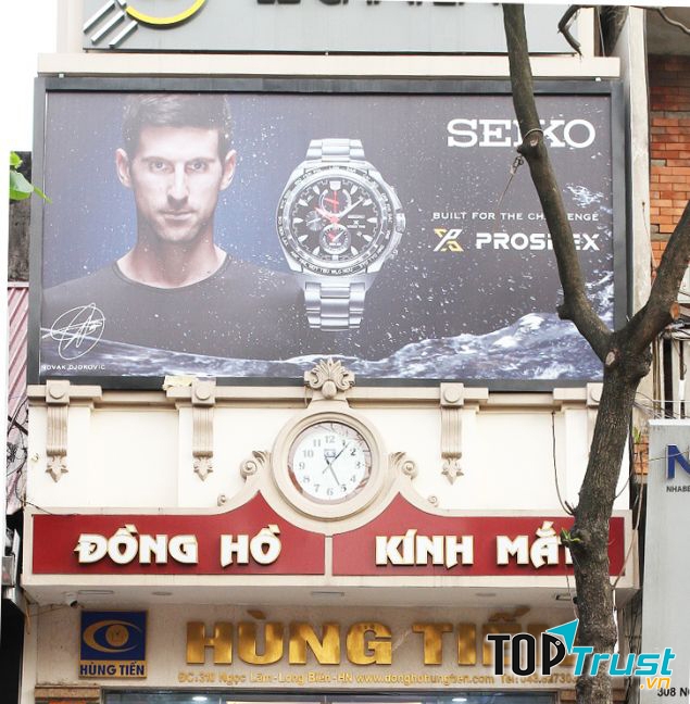Đồng Hồ Hùng Tiến