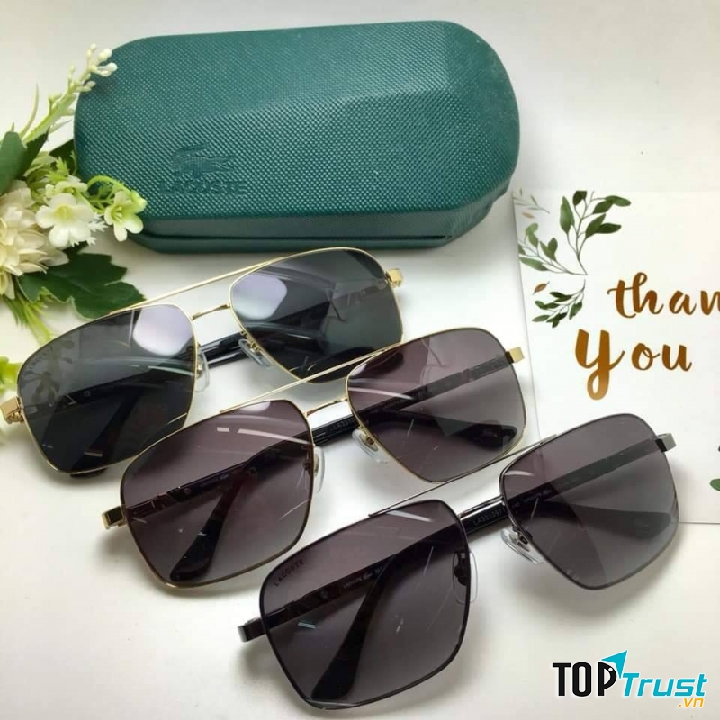 Kính mắt Mẫn Hương