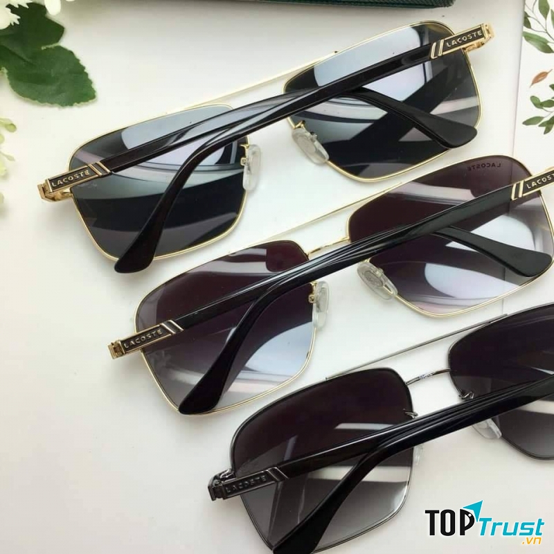 Rất nhiều dòng kính mắt được phục vụ quý khách, từ bình dân đến thời thượng, tất cả đều đẹp, đều bền.