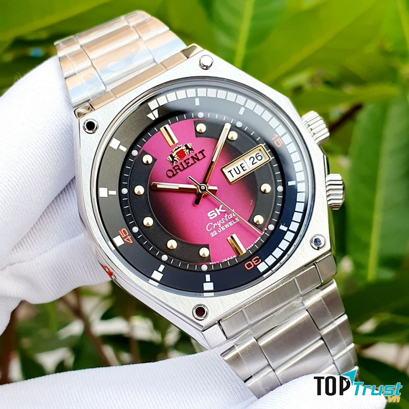 Đồng hồ Quốc Việt