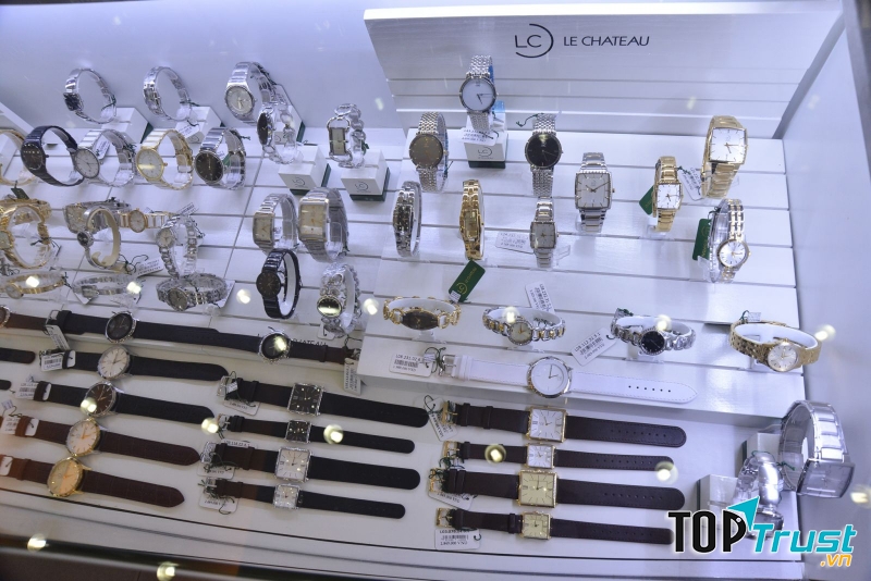 Đồng hồ Tâm vinh dự được làm đại lý chính thức cho các hãng đồng hồ nổi tiếng