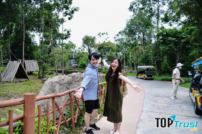 Gia đình Đông Nhi - Ông Cao Thắng cũng dành được rất nhiều sự quan tâm của người hâm mộ