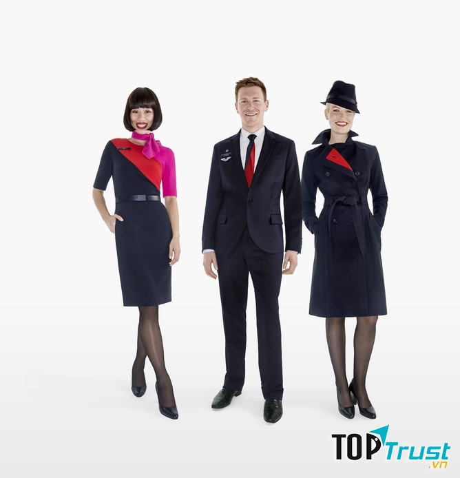 Váy liền, áo choàng và khăn quàng cổ của Qantas rất thanh lịch mà không kém phần cuốn hút