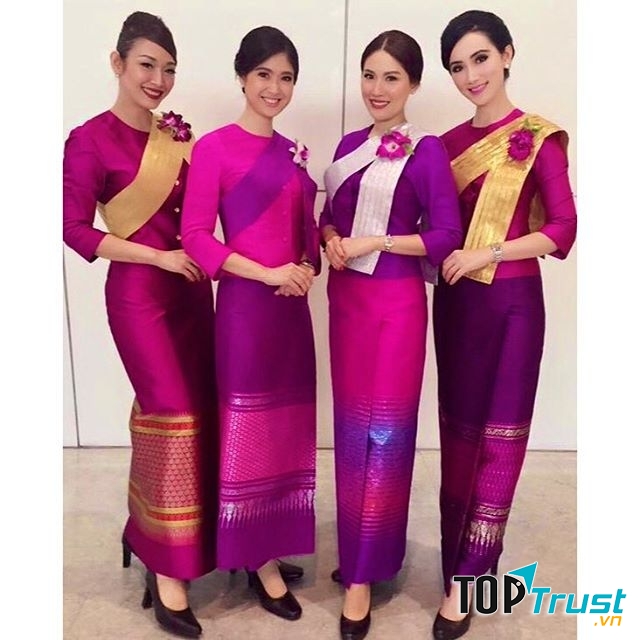 Bộ đồng phục của Thai airways mang đậm nét văn hóa dân tộc