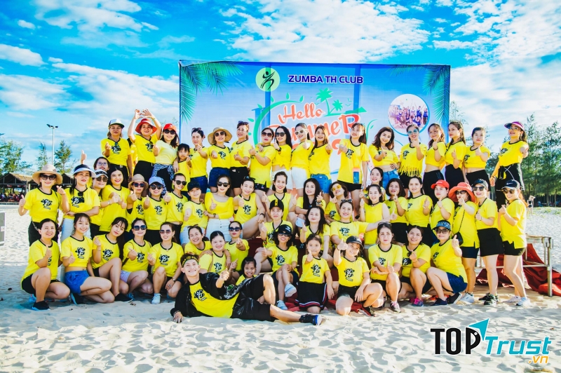 Đồng Phục Hello