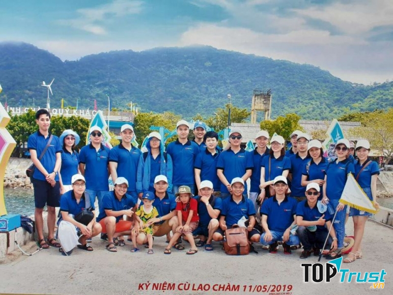 Đồng Phục Hello