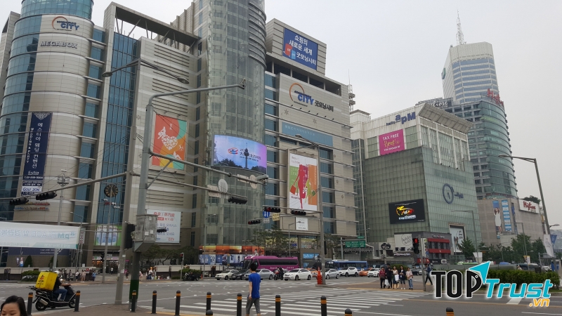 Trung tâm mua sắm thương mại Dongdaemun