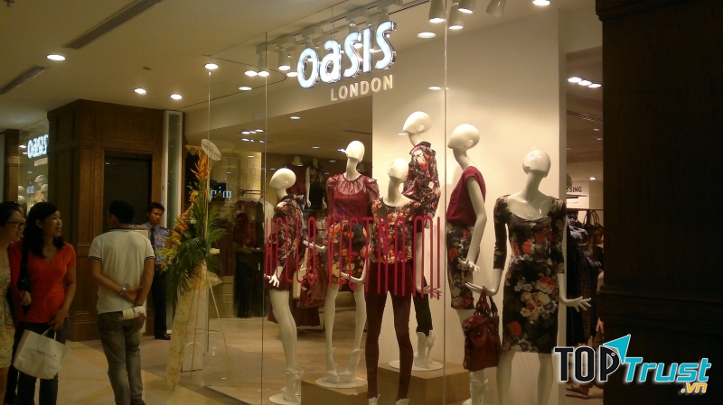 Cửa hàng Oasis ở Việt Nam